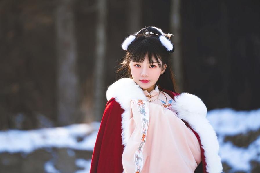 樱桃喵鳗鱼霏儿的视觉奇妙图，象征着无限的美丽呈现。
