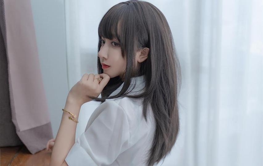 这些微博过期米线线喵的cos作品代表了最好的创意和美学。