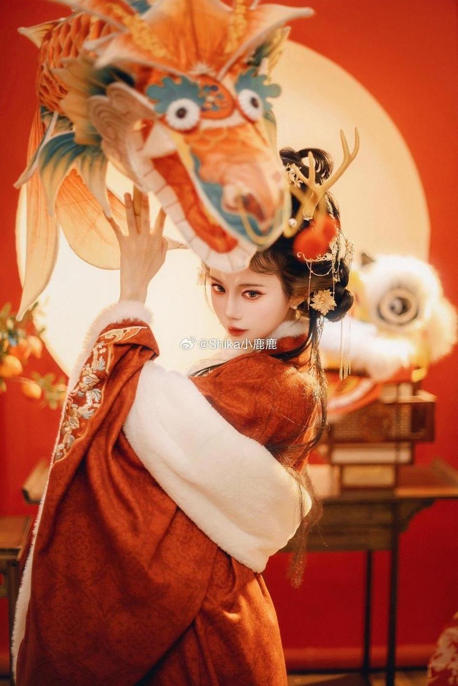 Shika小鹿鹿年上，这是一份完美的cos作品集