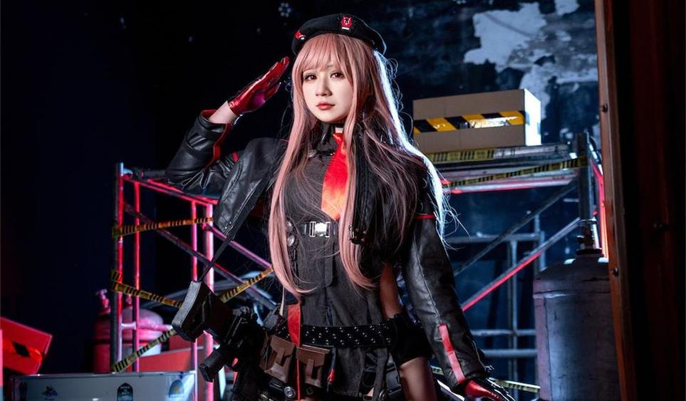 「zyra秋写真」更新啦！让你跟随coser步伐