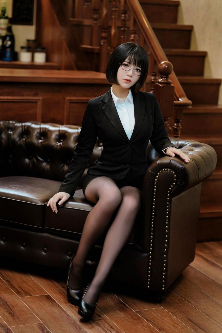 半半子微博超话送你最喜欢的cos作品合集