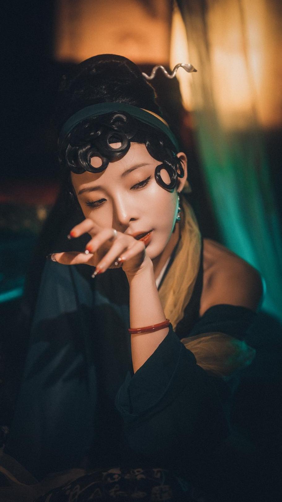 算法美学，原天夕子的爱图片无与伦比
