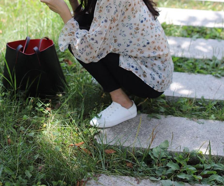 不容错过的大西瓜爱牙膏无删图片打包，彰显柔美的摄影功力。