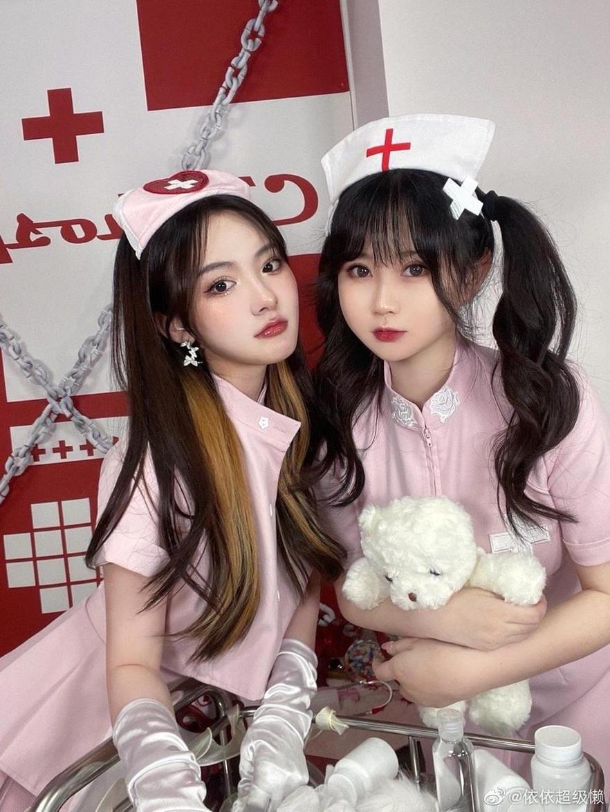 悠闲的是依酱吖日常——分享她的美图摄影作品