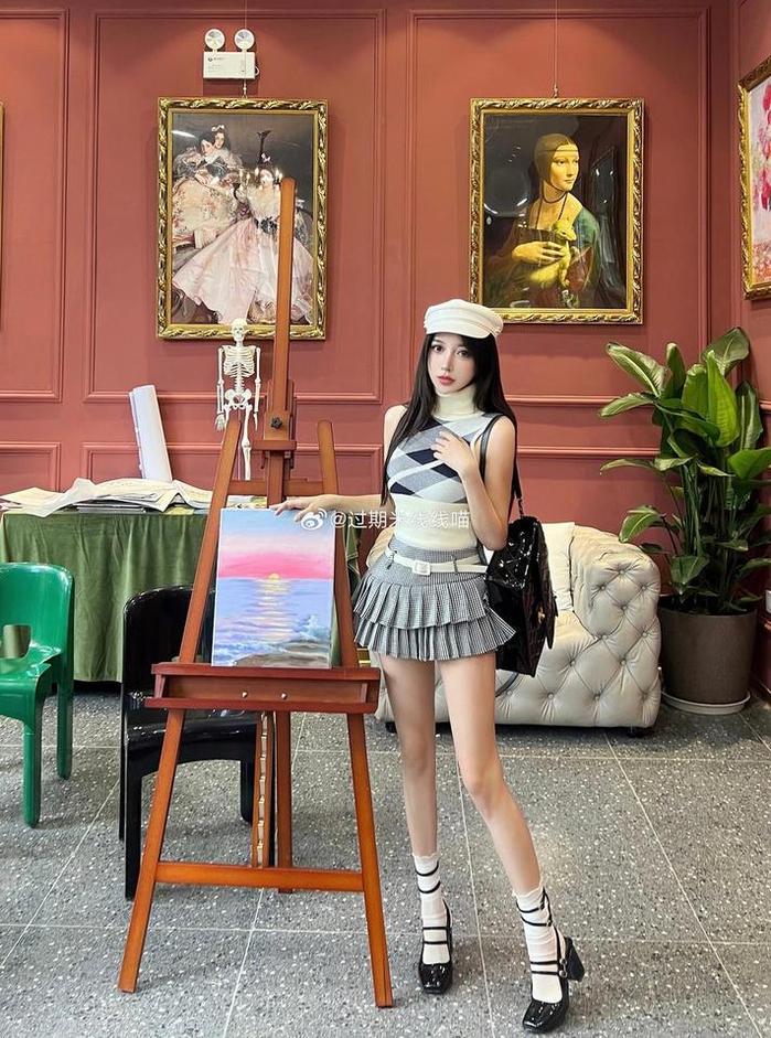 过期米线透明厨娘图片，cos迷必备的高质量图包