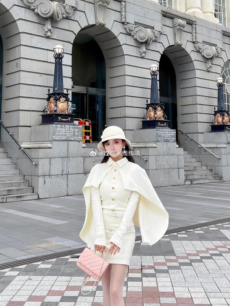超过百张的精美图包，陪你一起领略过期米线凡尔赛公主的美丽