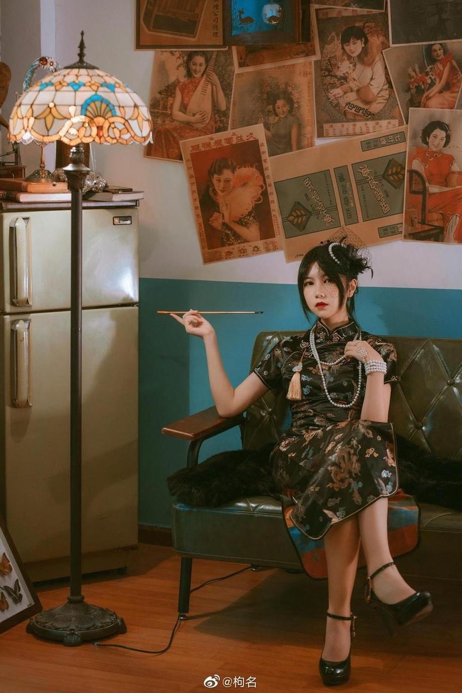 逐月su小红帽照片集锦：穿越童话的演绎之道