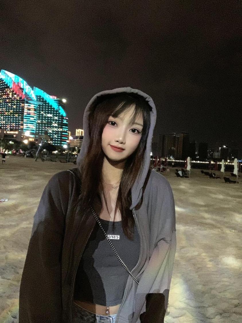 看到这些鬼畜瑶在不在w黑旗袍的照片，你会惊叹于我的技术